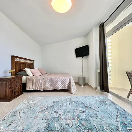 Torres De Yomely - M11d 플라야데라스아메리카스