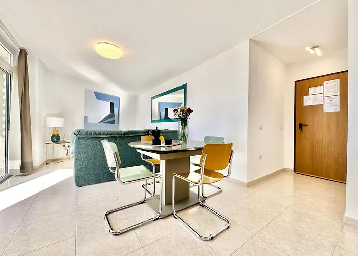 Torres De Yomely - M11d